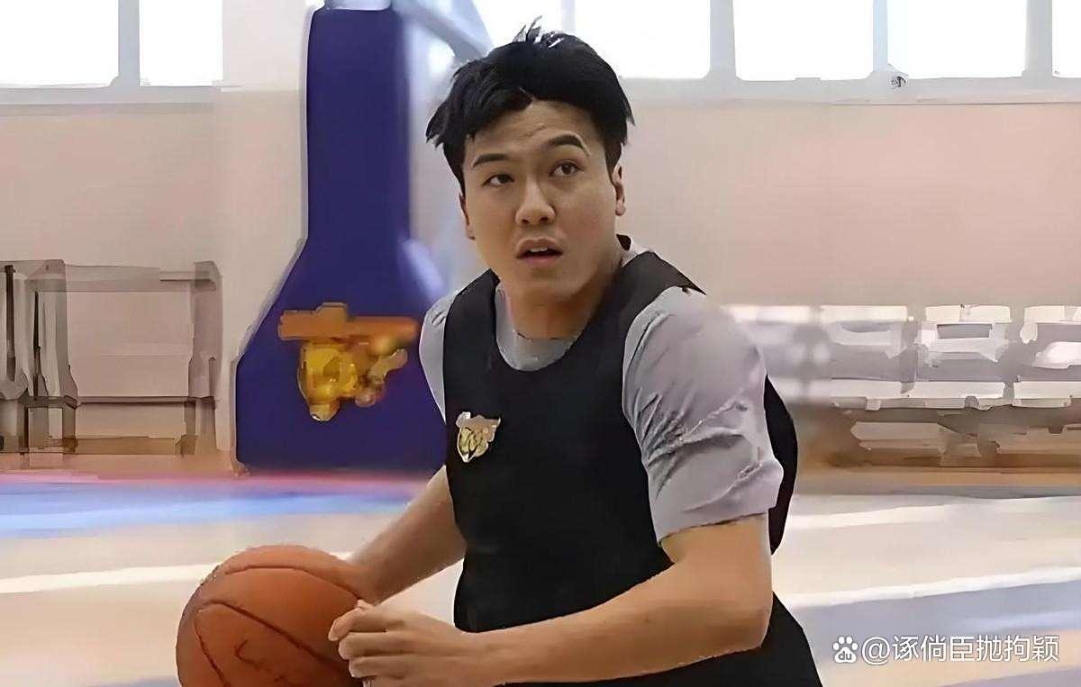 开云体育登录-赛后欧篮联传出新动向,广东宏远再遭质疑,管理层表态:赛场秩序良好,团队化学反应显著的简单介绍